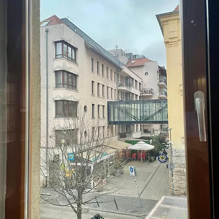 Center Gozsdu Udvar * Βουδαπέστη