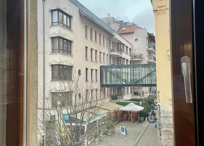 Center Gozsdu Udvar * Βουδαπέστη
